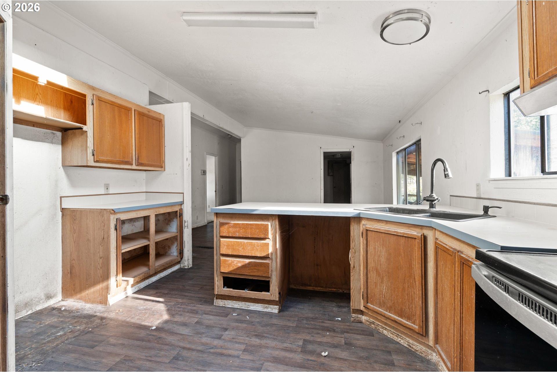 2549 Granite Hill Road Grants Pass, OR 97526 - Photo 20 of 46 Gallery Image 20