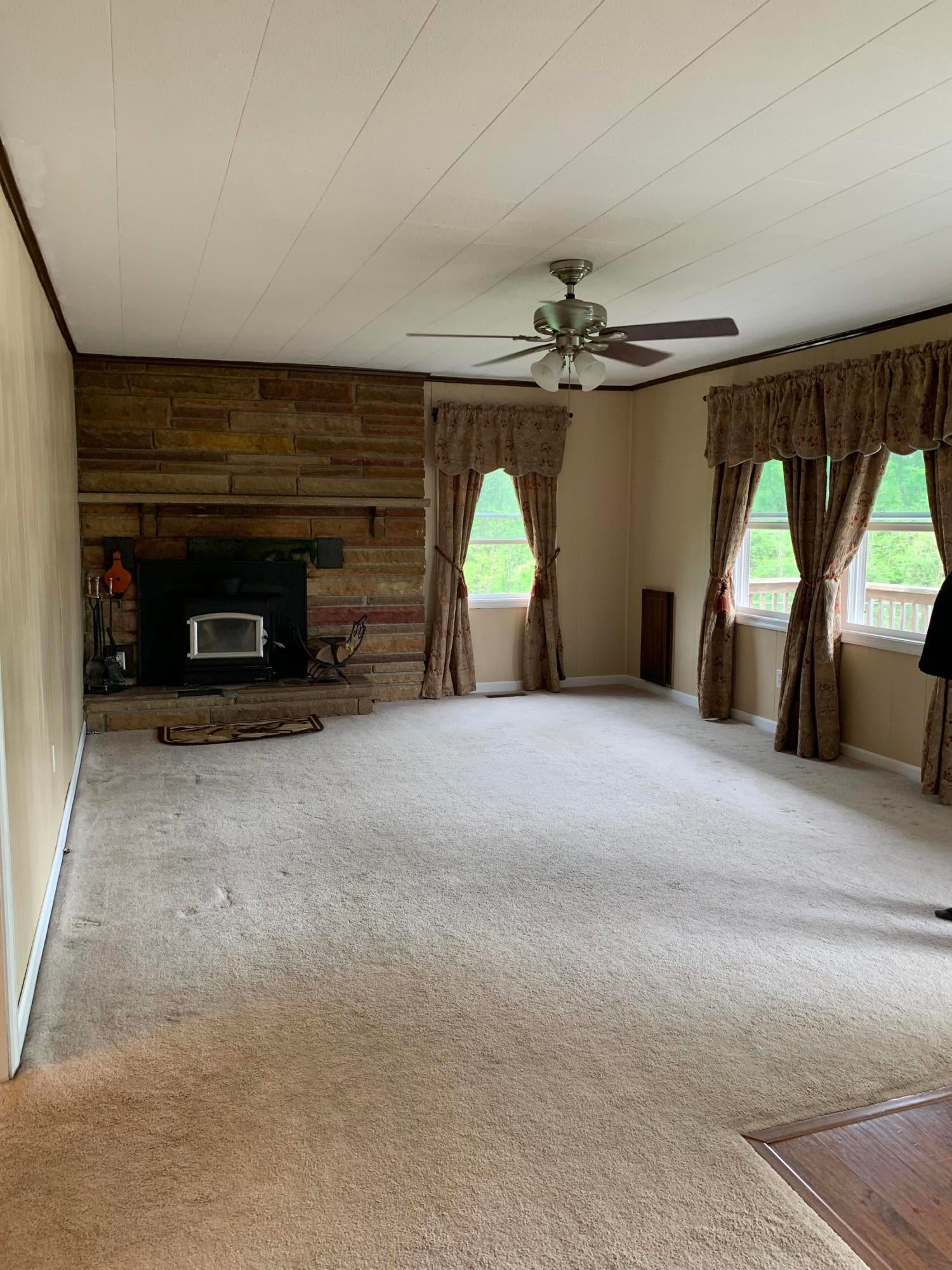 844 Curtain Road Craigsville, WV 26205 - Photo 2 of 24 Gallery Image 2