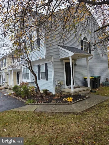 $279,900 | 31 Wildfire Lane, New Castle, DE 19720