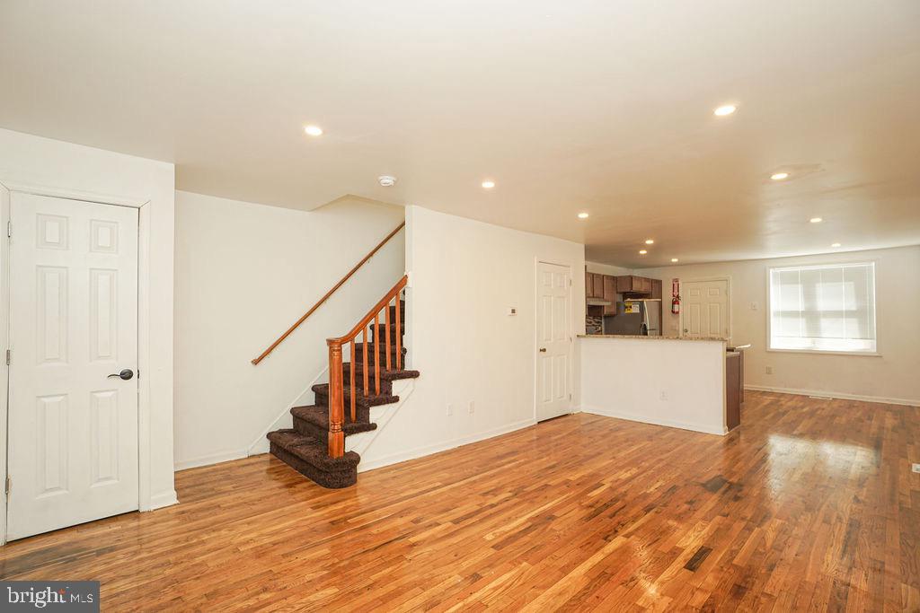 1162 Collings Road Camden, NJ 08104 - Photo 17 of 45