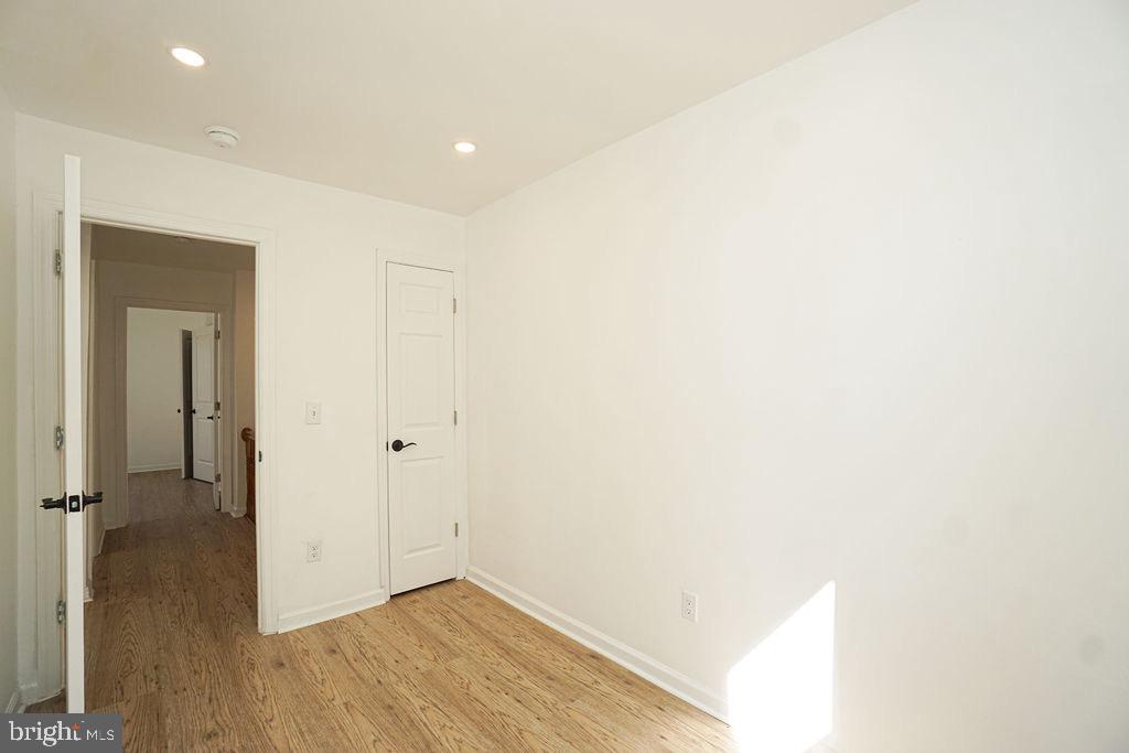 1162 Collings Road Camden, NJ 08104 - Photo 20 of 45