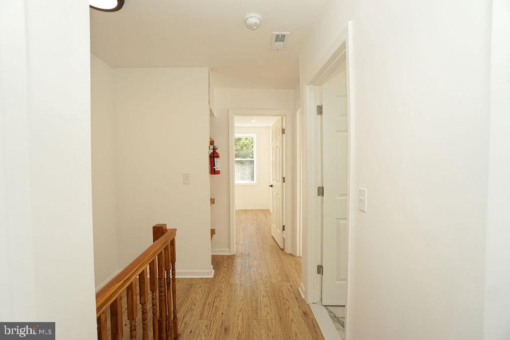 1162 Collings Road Camden, NJ 08104 - Photo 31 of 45