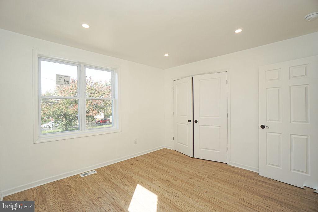 1162 Collings Road Camden, NJ 08104 - Photo 36 of 45