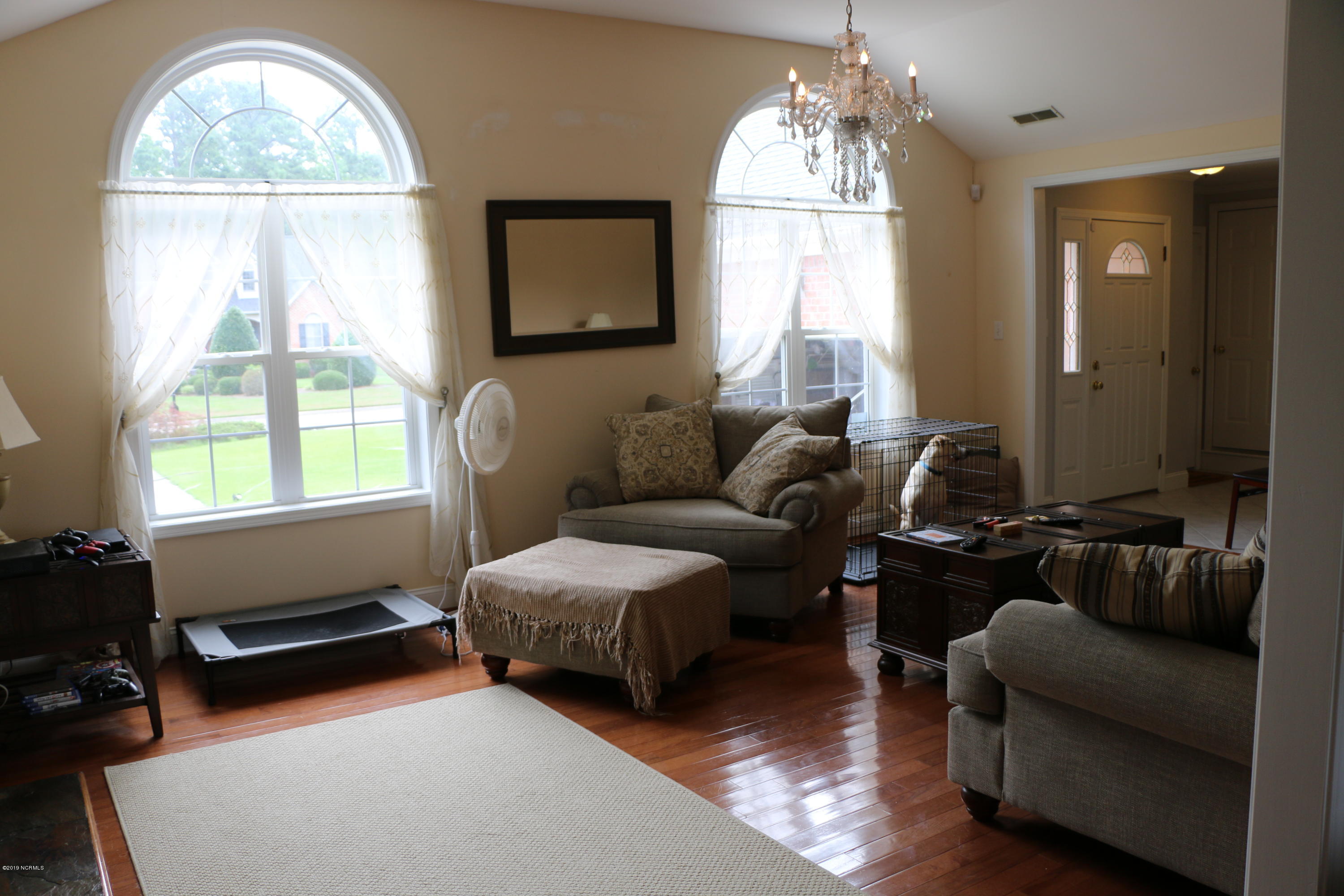 104 Nyon Road New Bern, NC 28562 - Photo 15 of 35 living room
