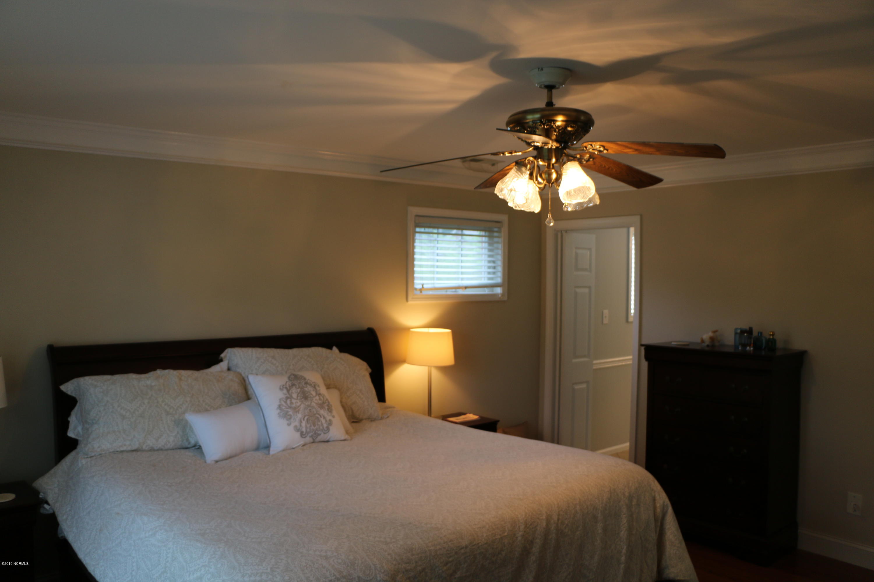 104 Nyon Road New Bern, NC 28562 - Photo 26 of 35 master bedroom