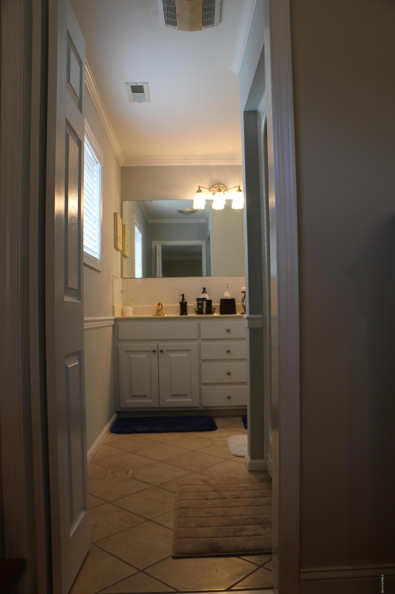 104 Nyon Road New Bern, NC 28562 - Photo 27 of 35 master bath