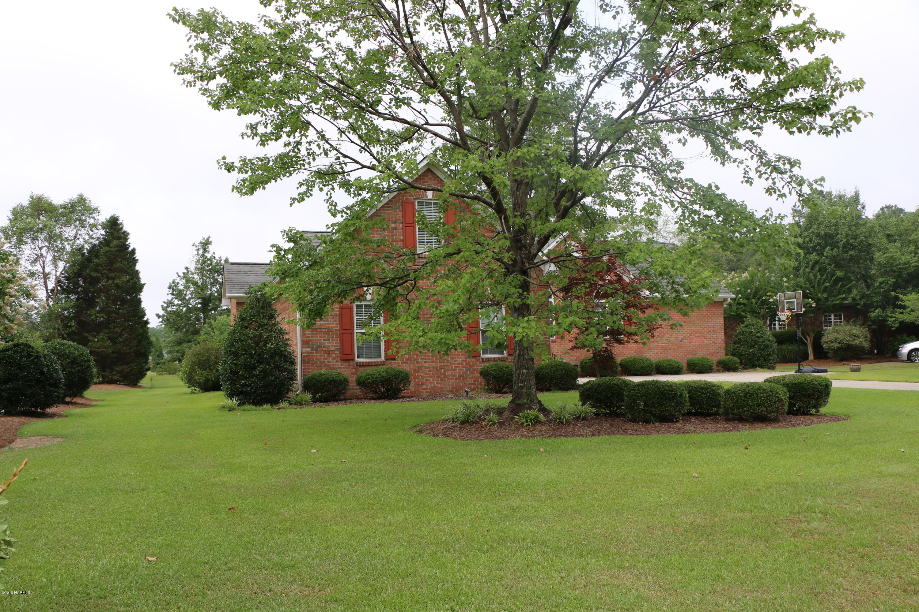 104 Nyon Road New Bern, NC 28562 - Photo 9 of 35 IMG_6801
