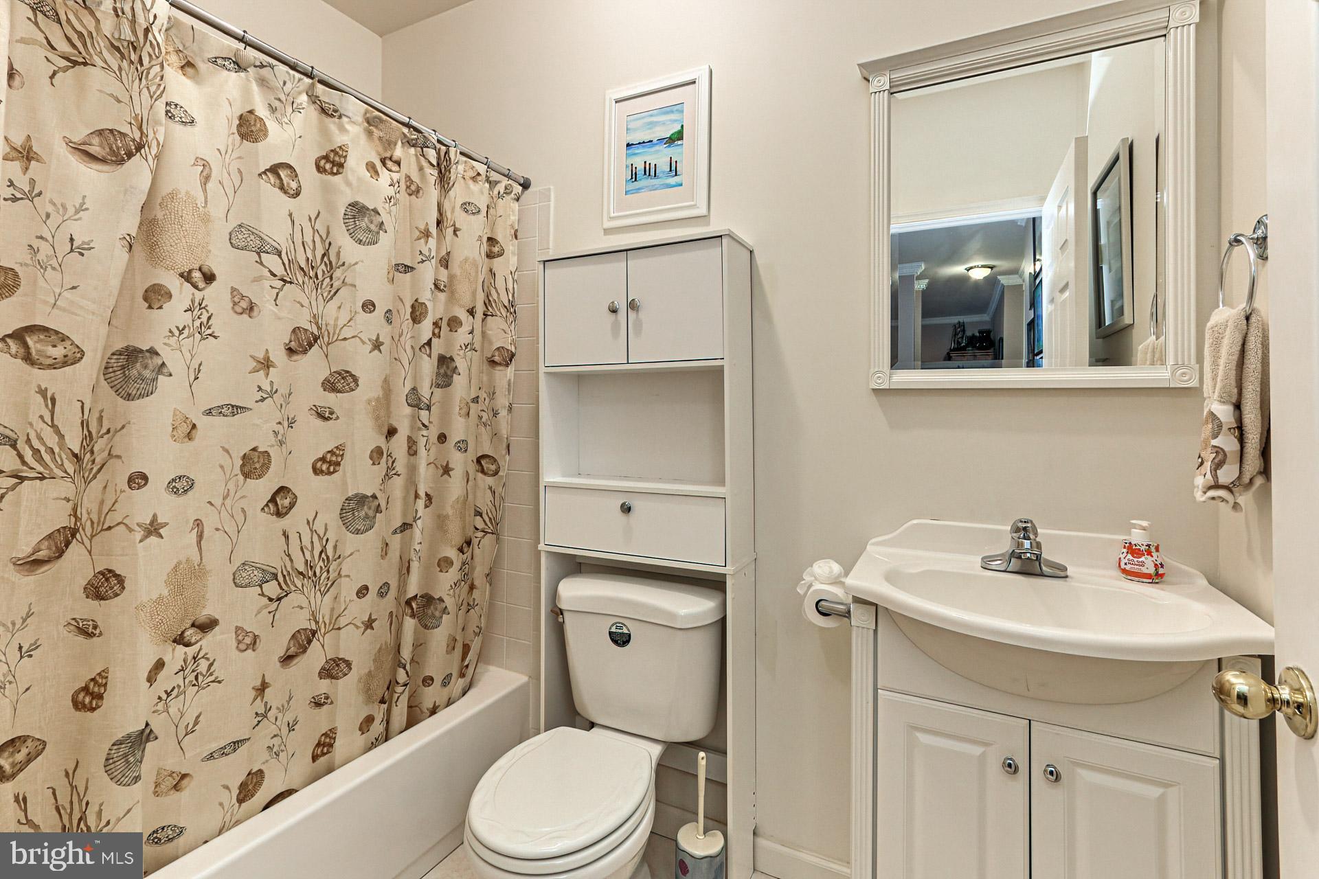 4800 Edward Road Woodbridge, VA 22192 - Photo 49 of 65 Gallery Image 49