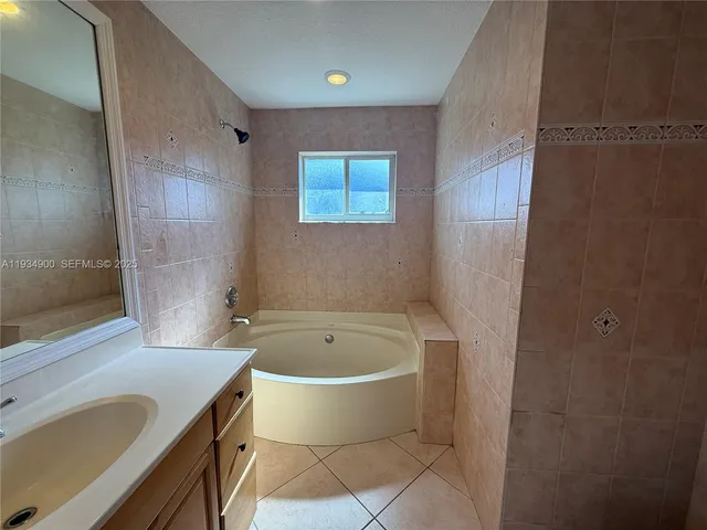 $769,000 | 2271 Southwest 30th Terrace, Fort Lauderdale, FL 33312