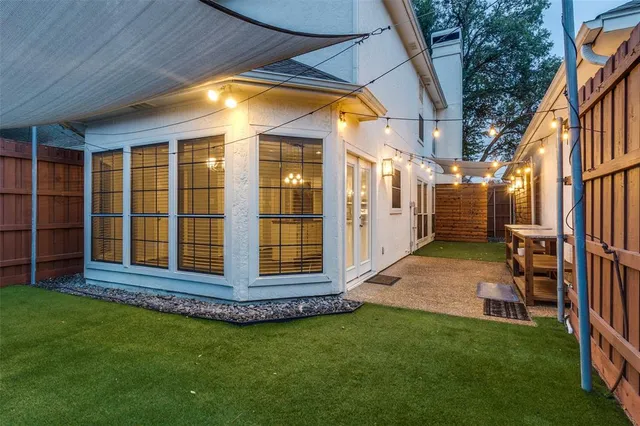 $2,995 | 4369 Timberglen Road, Dallas, TX 75287