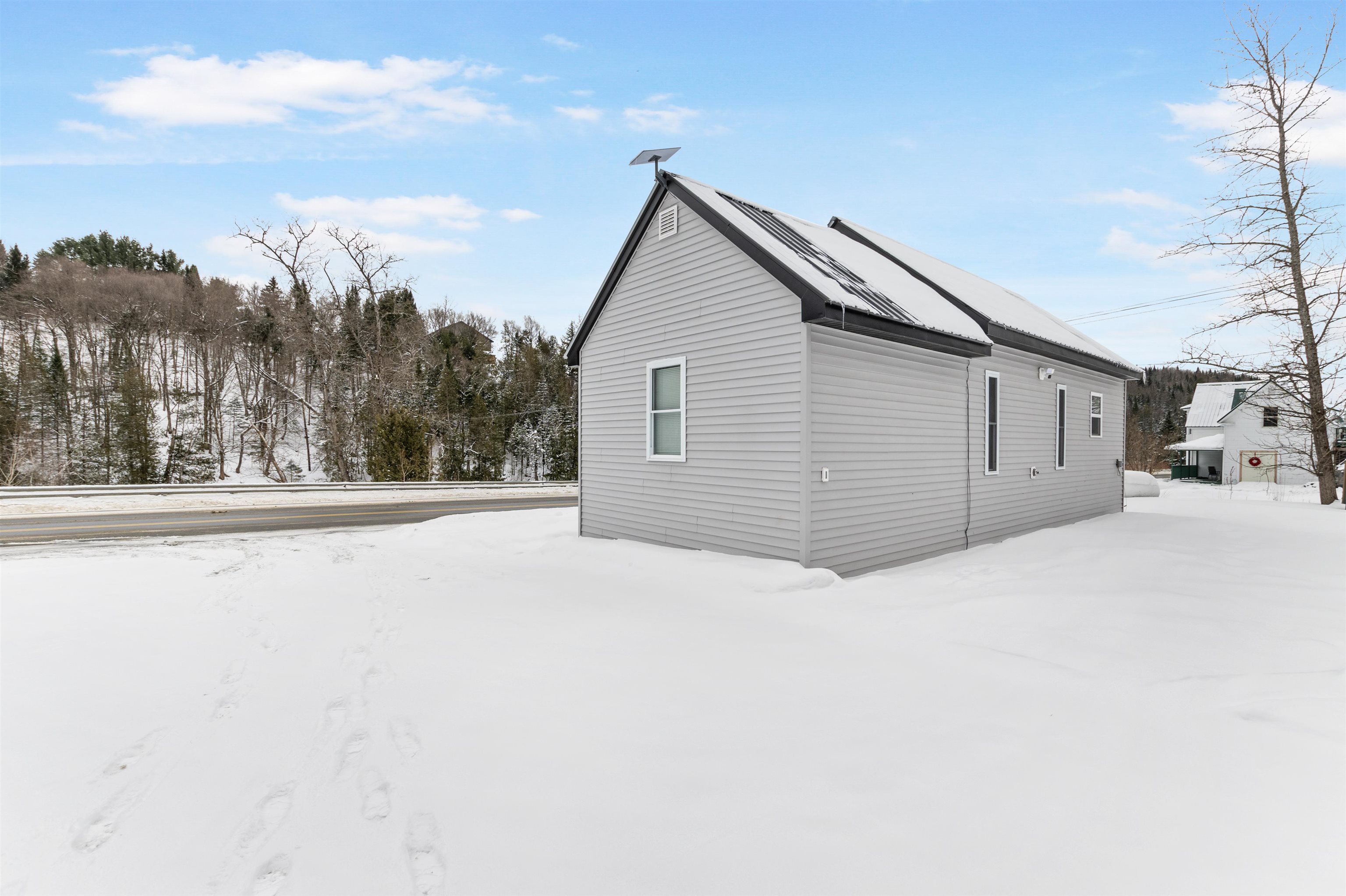 775 Highway 253 Canaan, VT 05902 - Photo 6 of 18