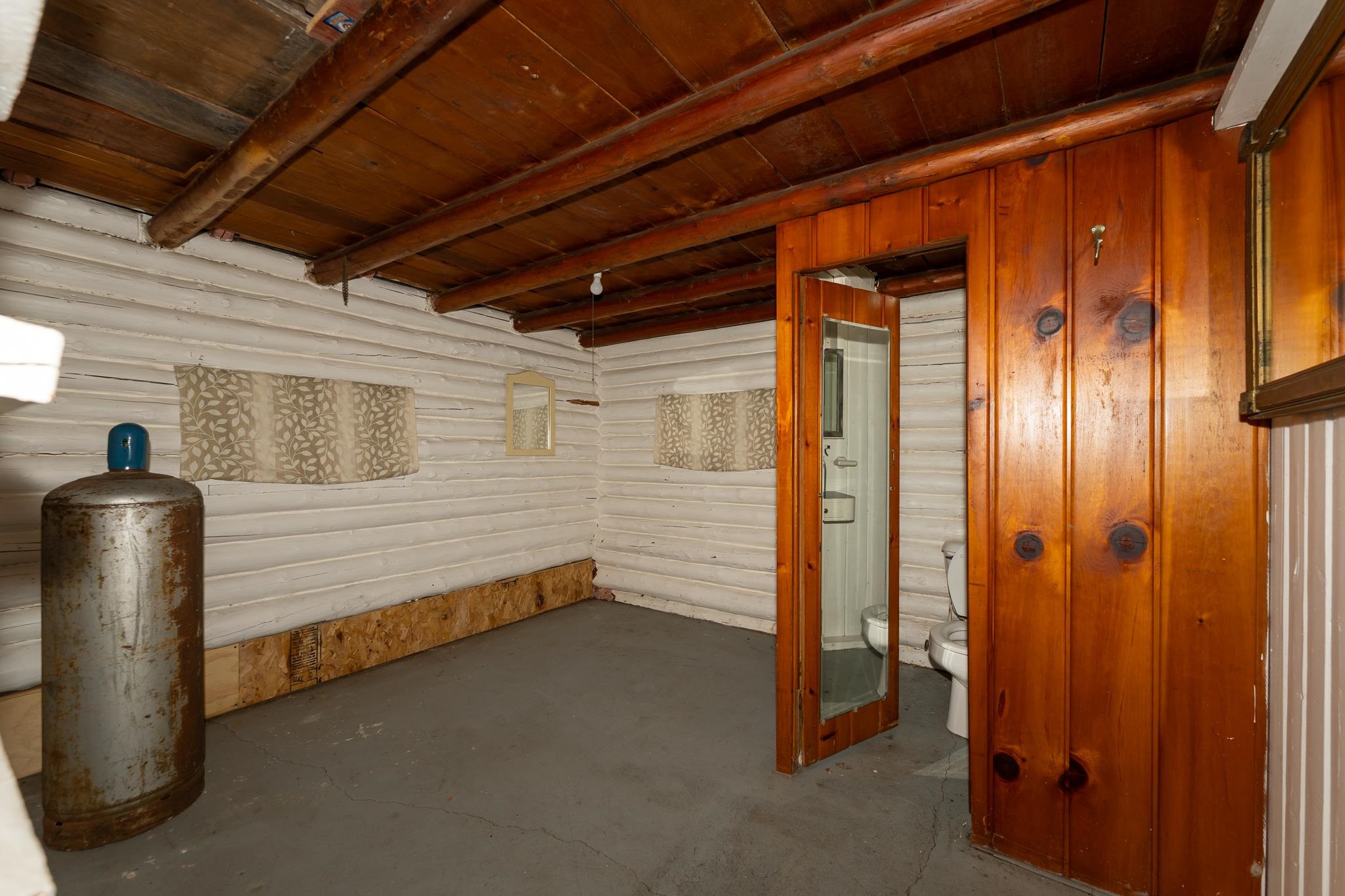 2765 East Rock Road Clare, MI 48617 - Photo 85 of 91 1948374-d97c7aad-15d3-4c0d-8c99-ab3b453ca7dc.JPG