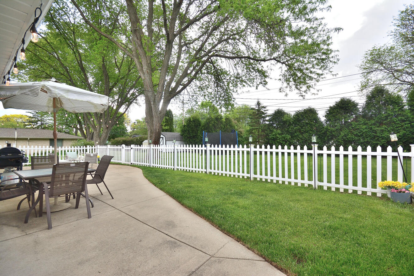 12905 Wembley Road Brookfield, WI 53005 - Photo 35 of 39 Patio