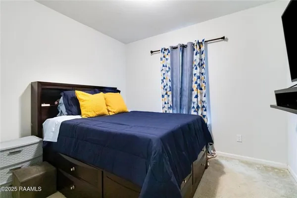 $232,599 | 204 Stanwell Avenue, Duson, LA 70529