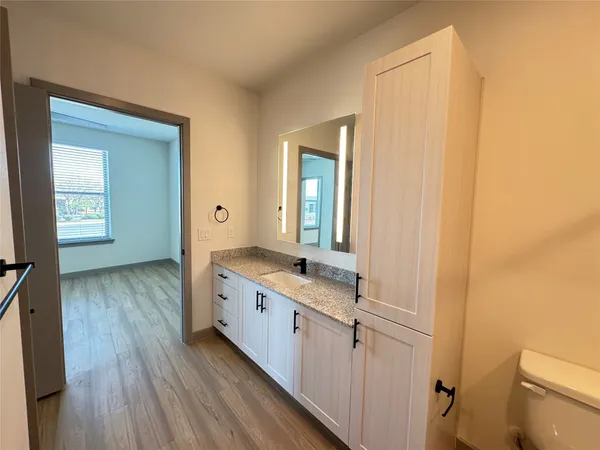 $2,383 | 11604 Stonehollow Drive, Unit A14 335, Austin, TX 78758