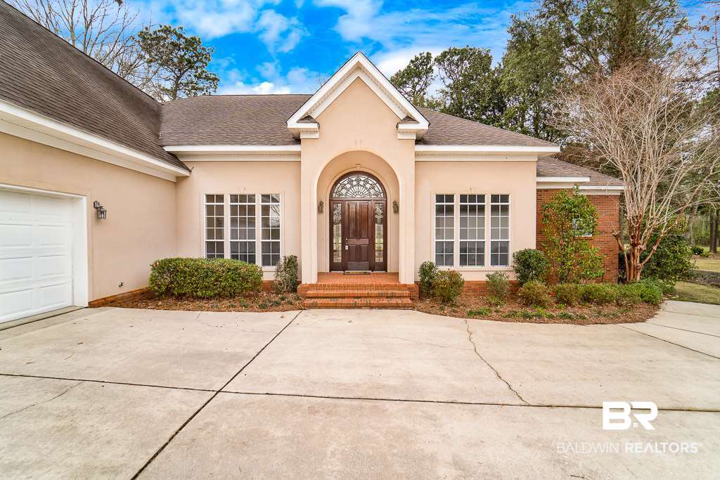 9180 Cedar Court Daphne, AL 36527 - Photo 3 of 37