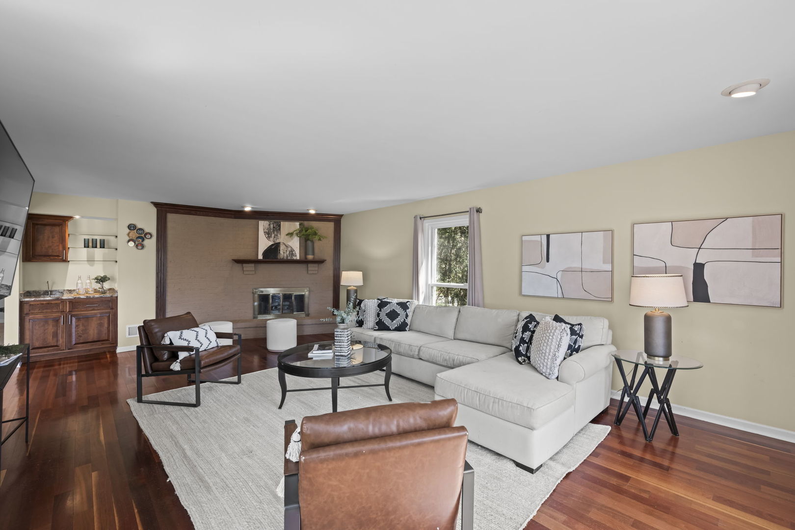 26 Brandywine Road South Barrington, IL 60010 - Photo 8 of 47 a living room with furniture and wooden floor