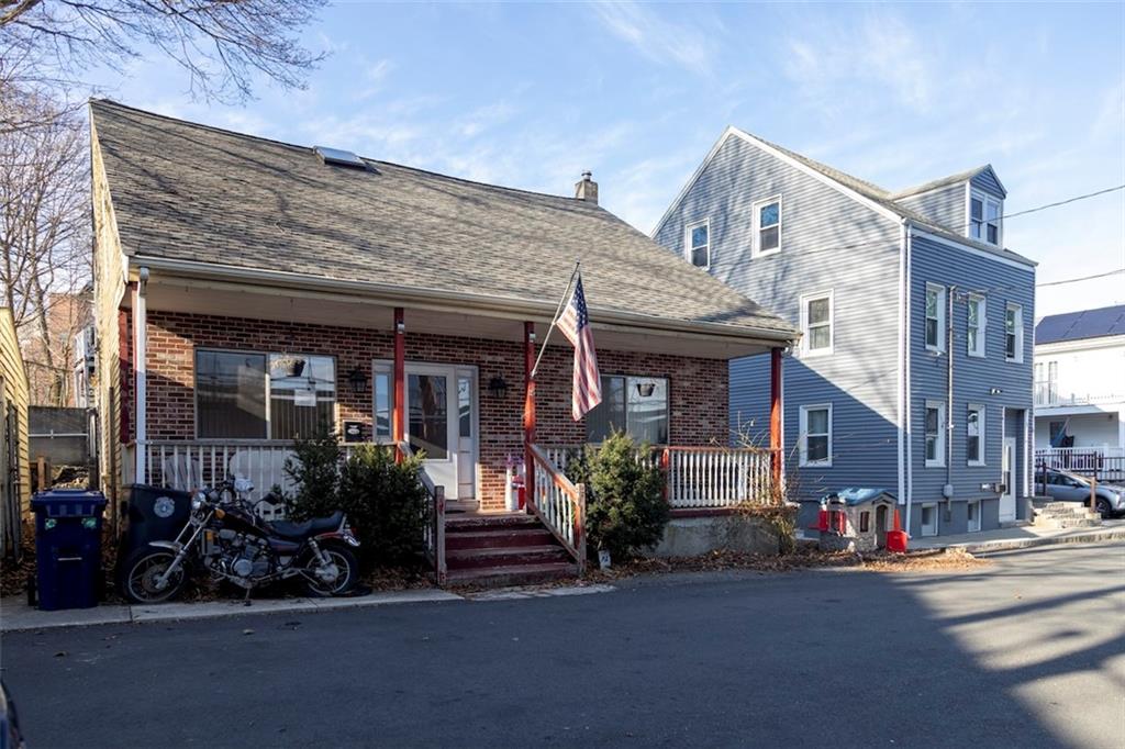 25 Beacon Place, Chelsea, MA 02150 Compass