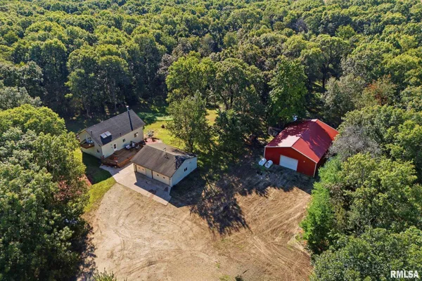 $375,000 | 1562 Twp Road 2550 North, Oquawka, IL 61469