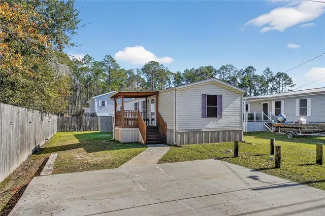 $1,200 | 57388 Oak Avenue, Slidell, LA 70461