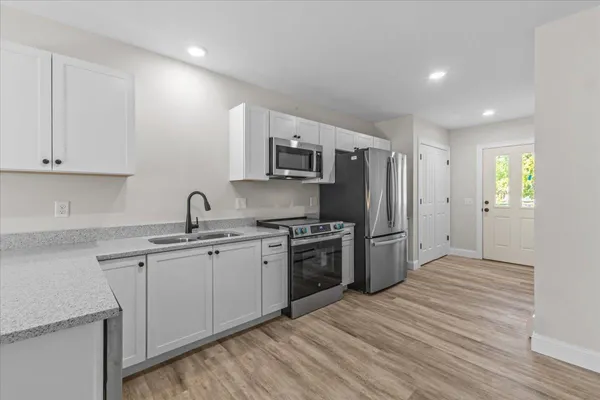 $344,900 | 7 Willys Lane, Unit 106, Milton, VT 05468