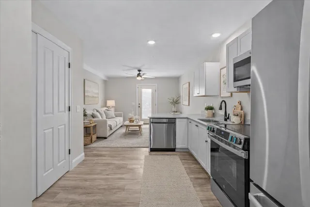 $354,800 | 7 Willys Lane, Unit 106, Milton, VT 05468