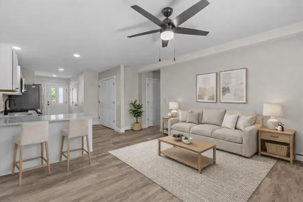 $344,900 | 7 Willys Lane, Unit 106, Milton, VT 05468