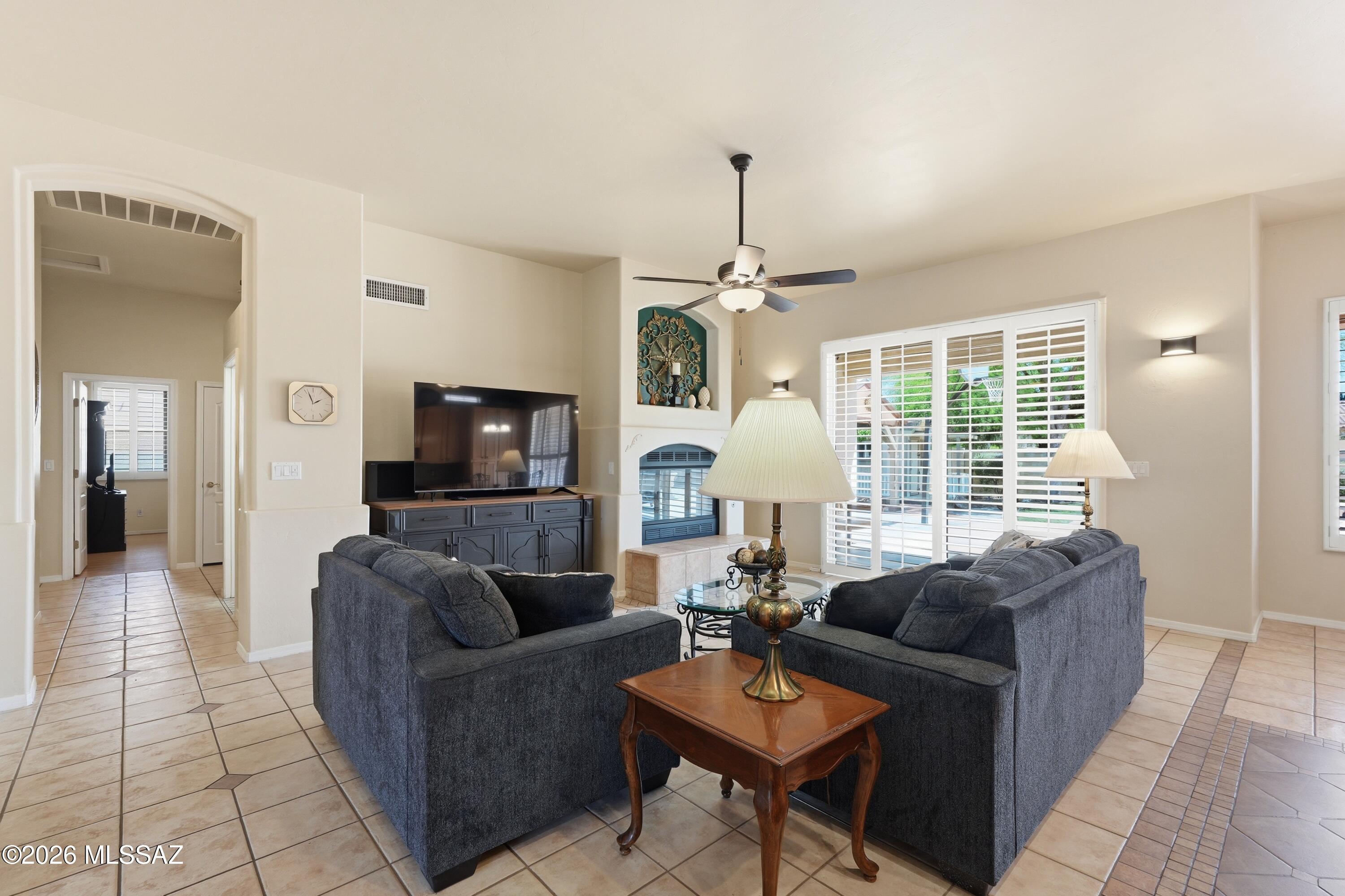 7693 West Sunlark Way Tucson, AZ 85743 - Photo 14 of 43