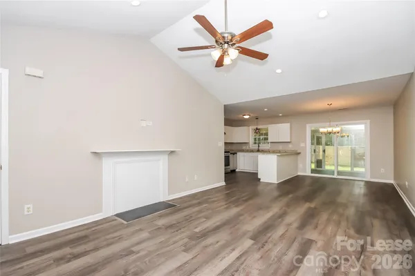 $2,015 | 3326 Whitebridge Lane, Charlotte, NC 28262