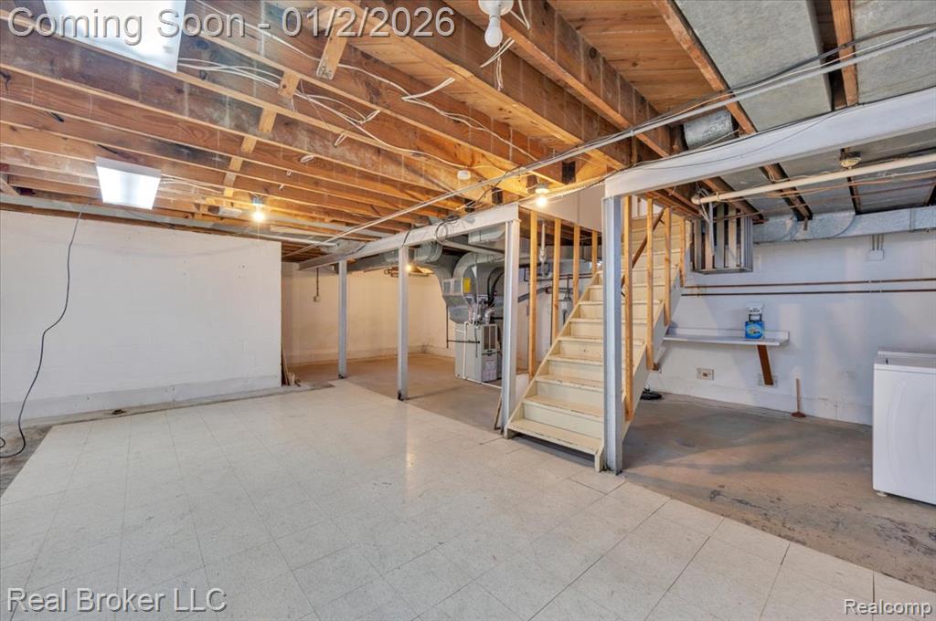 1634 Crooks Road Royal Oak, MI 48067 - Photo 24 of 26