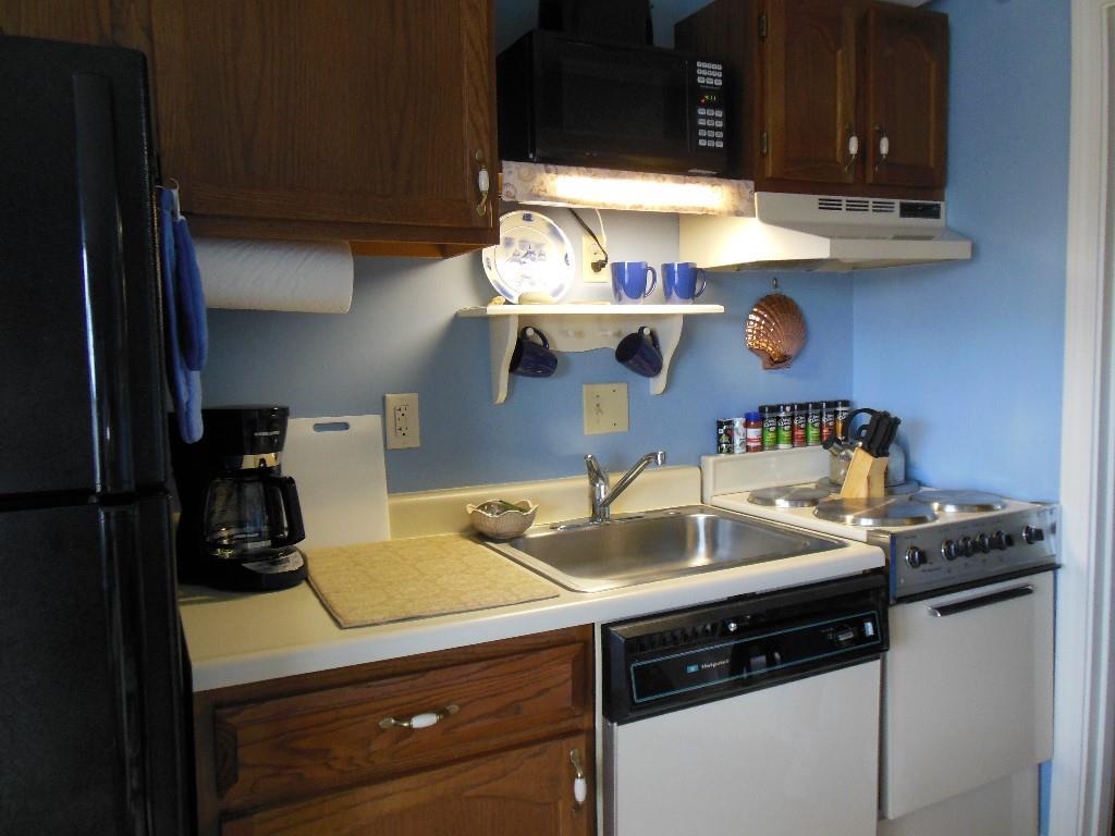 1072 Post Road, Unit 205 Wells, ME 04090 - Photo 7 of 20 Photo