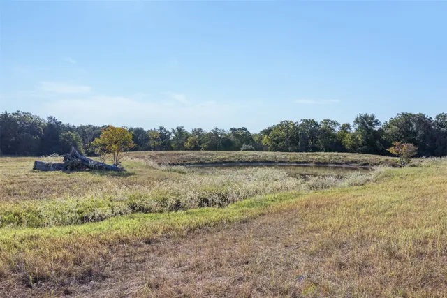 $4,095,000 | 800 Complete, Groesbeck, TX 76642