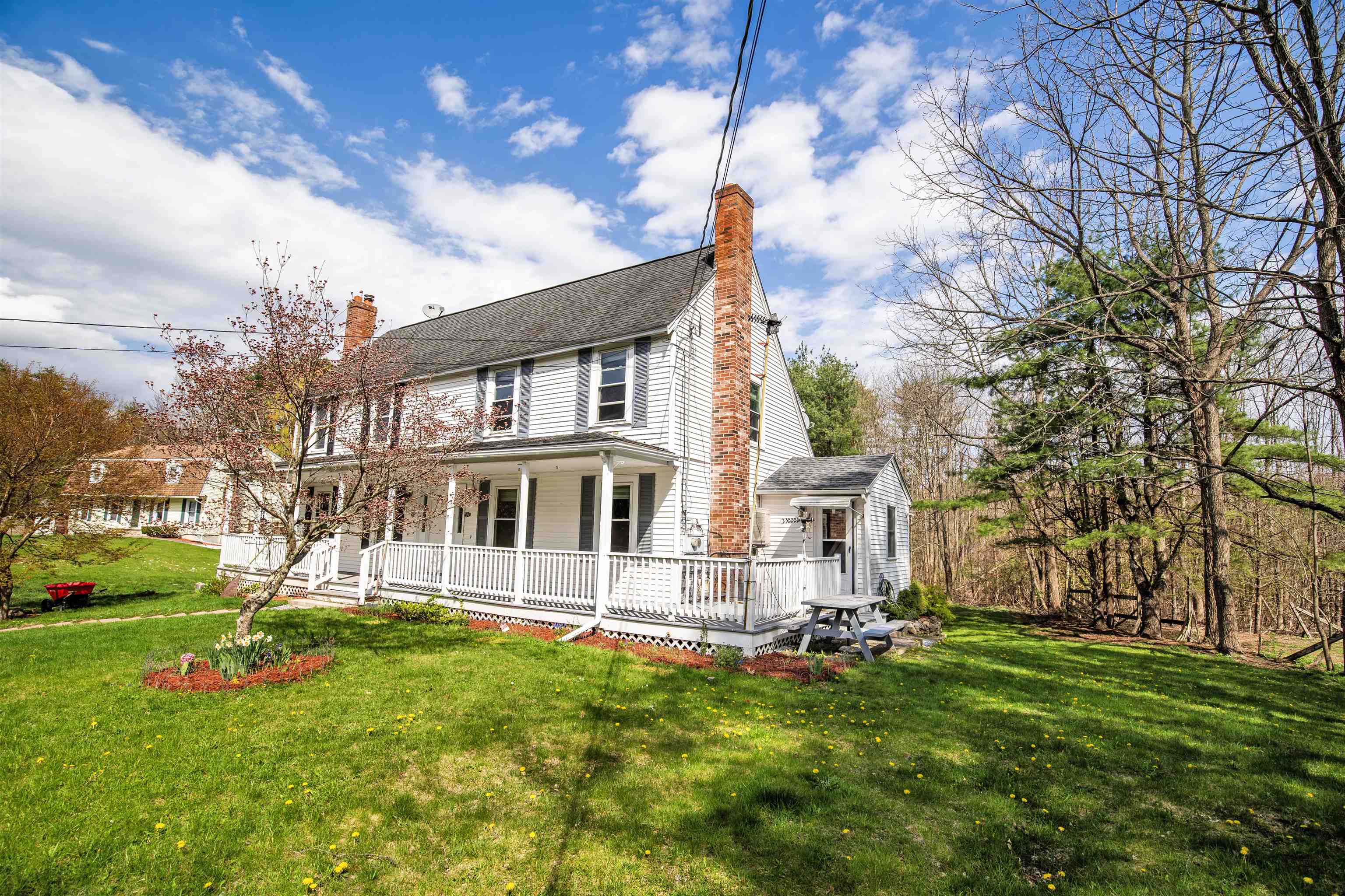 42 Frost Road, Unit B Derry, NH 03038 - Photo 2 of 25 Gallery Image 2