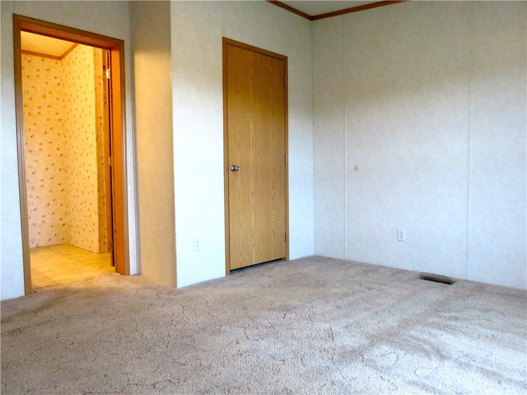 321 Fosterville Road Greensburg, PA 15601 - Photo 10 of 24 MASTER BEDROOM INTO MASTER BATHROOM