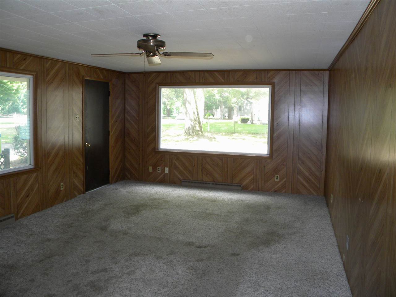 11575 Elms Road Birch Run, MI 48415 - Photo 5 of 23