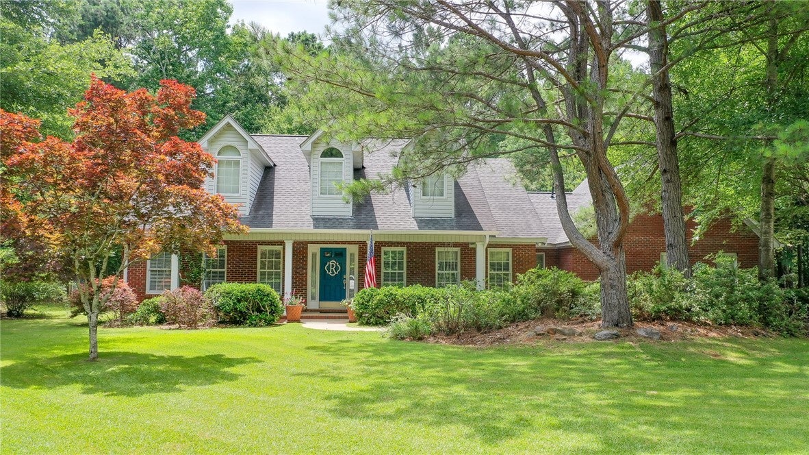 575 Deer Run Road Auburn, AL 36832 - Photo 36 of 42 Another view of the front of this gracious house.