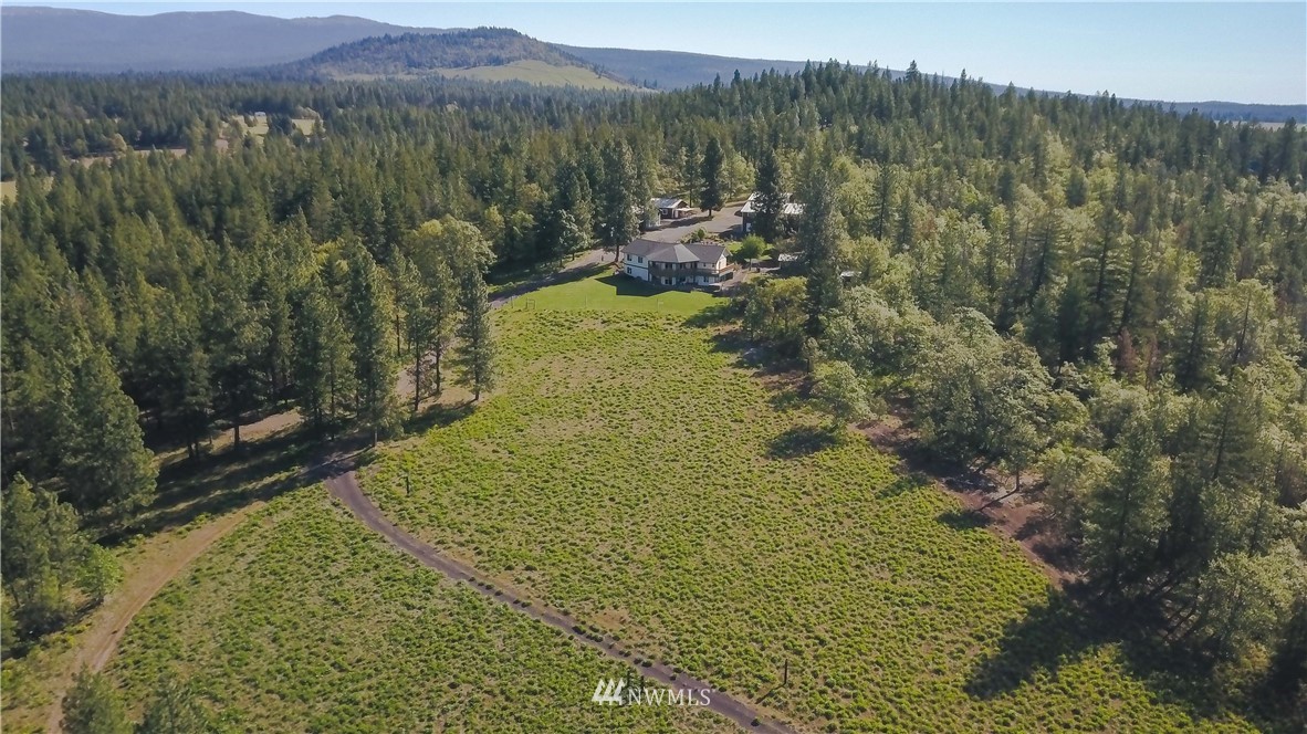 752 Pine Forest Road Goldendale, WA 98620 - Photo 3 of 25 Gallery Image 3
