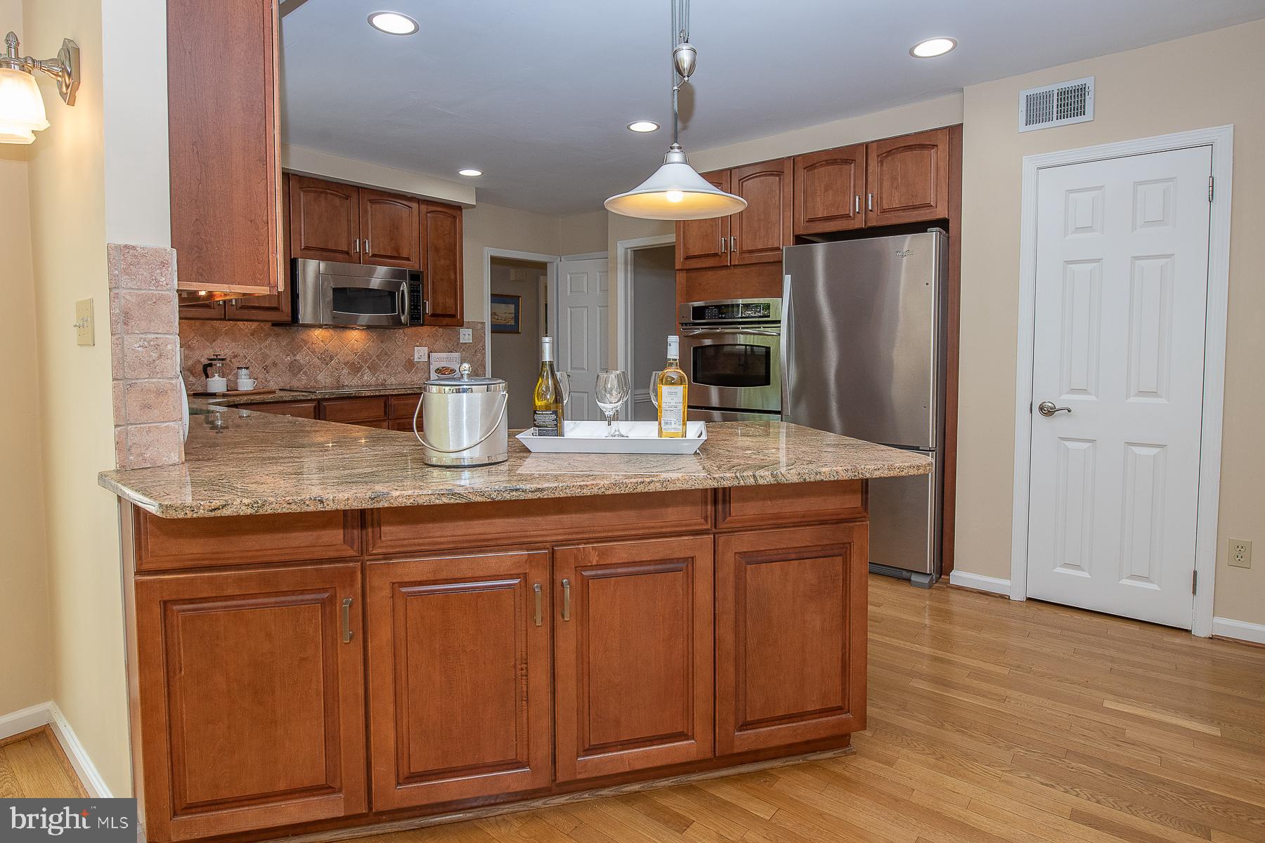 224 Hansell Road Newtown Square, PA 19073 - Photo 11 of 35 Updated Kitchen