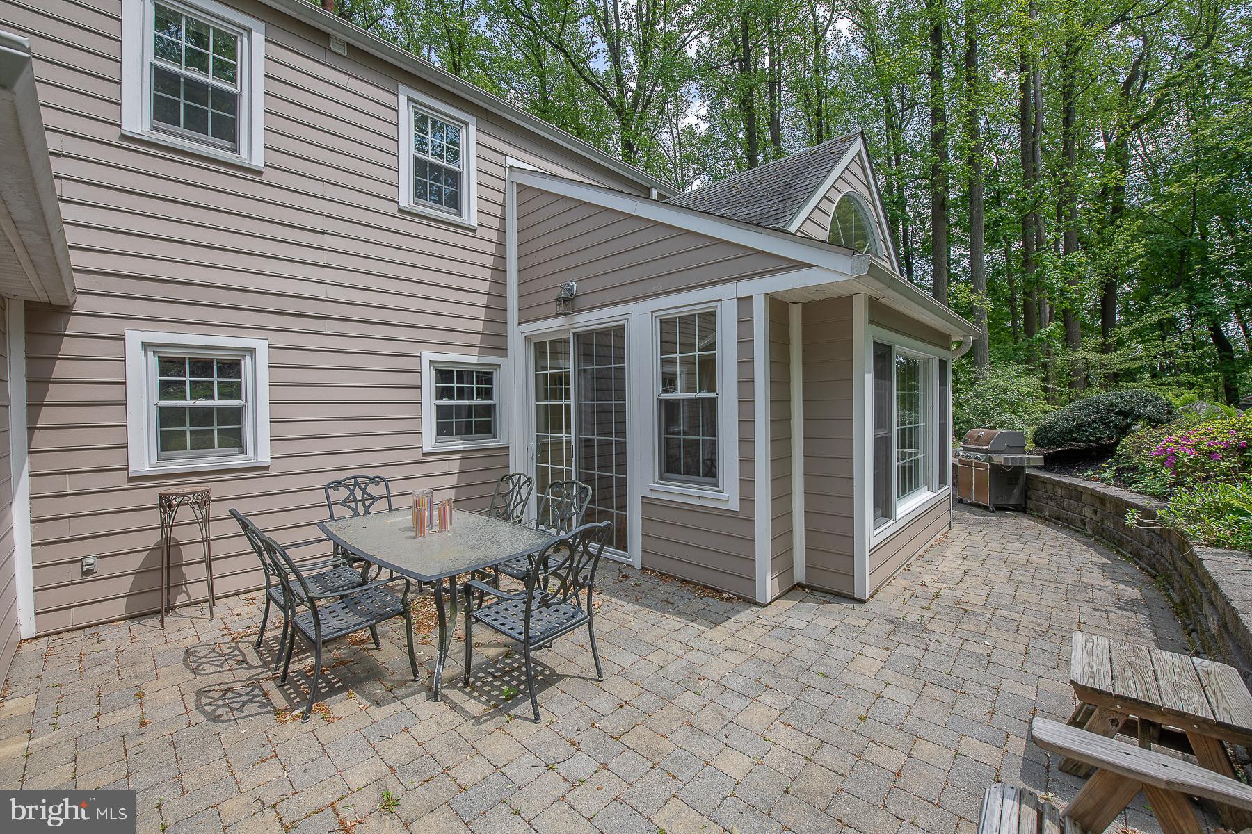 224 Hansell Road Newtown Square, PA 19073 - Photo 14 of 35 Family Room
