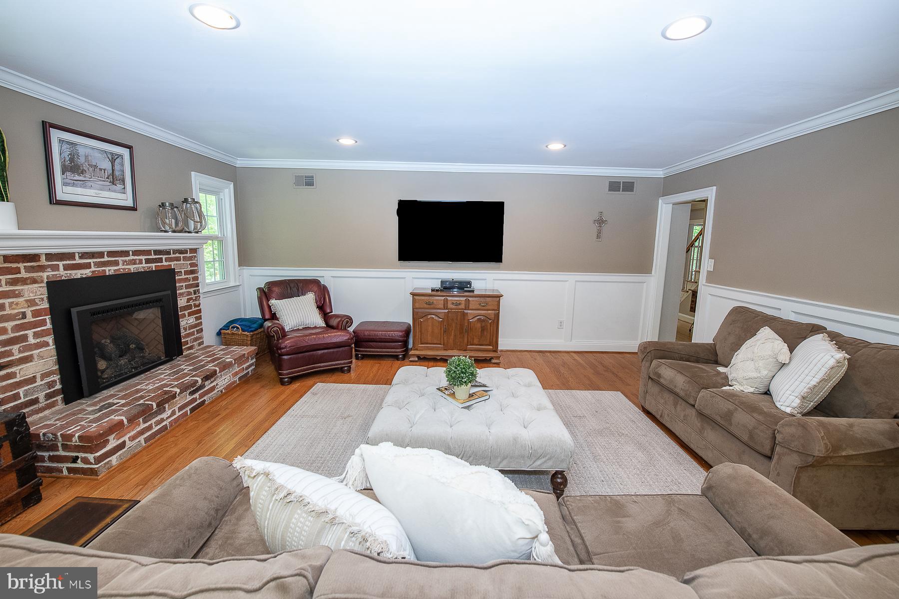 224 Hansell Road Newtown Square, PA 19073 - Photo 18 of 35 Family Room
