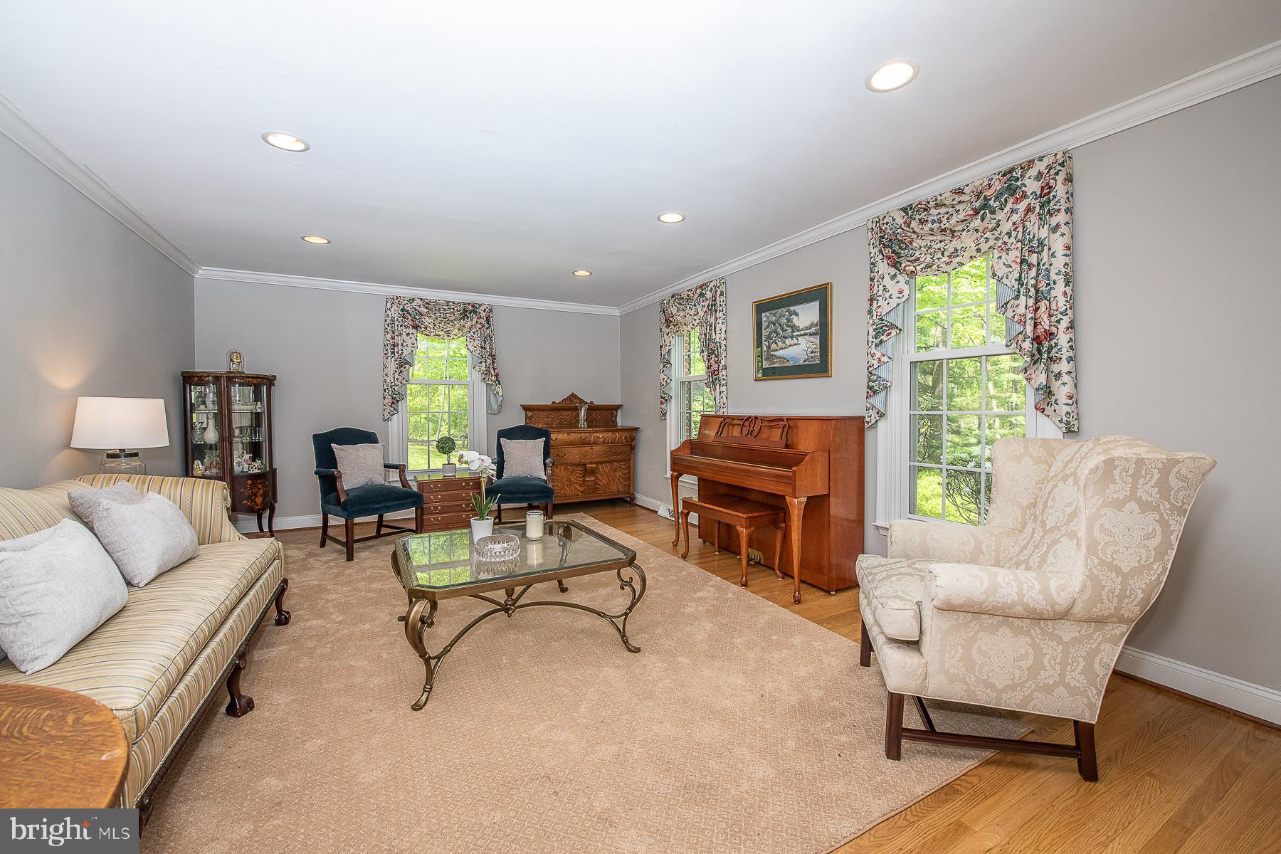 224 Hansell Road Newtown Square, PA 19073 - Photo 5 of 35 Formal Living Room