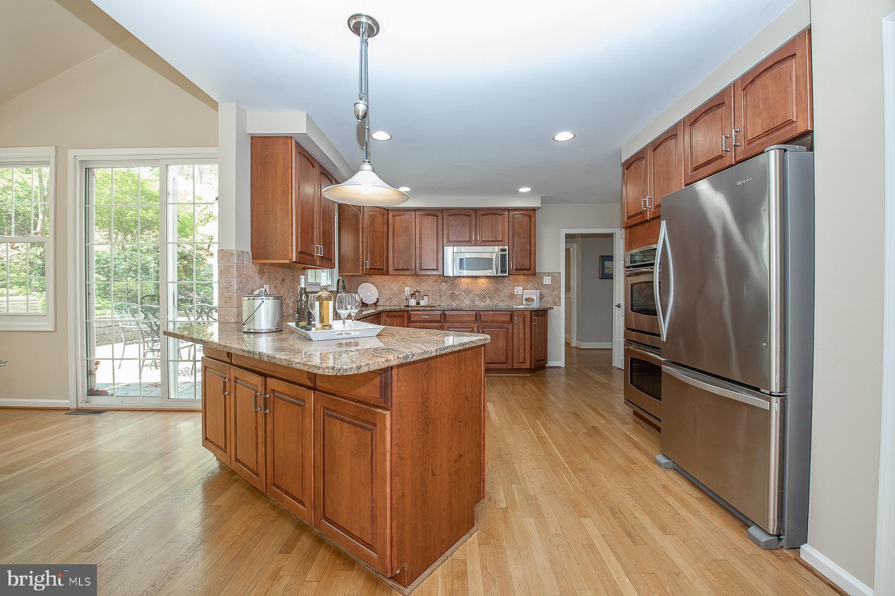 224 Hansell Road Newtown Square, PA 19073 - Photo 10 of 35 Updated Kitchen