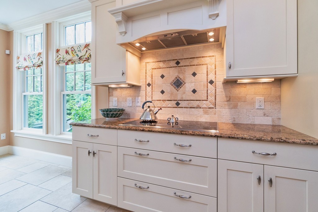 29 Woodcliffe Road Lexington, MA 02421 - Photo 15 of 35