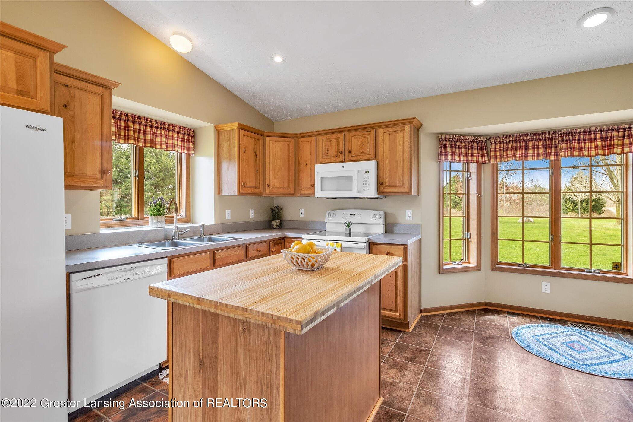 13530 Kenyon Road Grand Ledge, MI 48837 - Photo 11 of 51 11-13530-Kenyon-Rd-WindowStill-Real-Esta