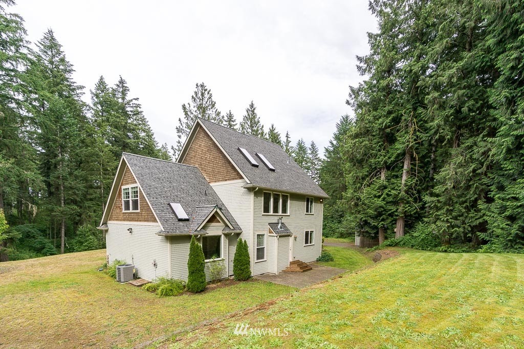 2728 Carpenter Road Southeast Lacey, WA 98503 - Photo 2 of 25 Gallery Image 2