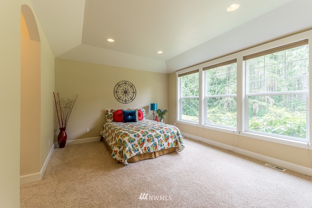 2728 Carpenter Road Southeast Lacey, WA 98503 - Photo 19 of 25 Gallery Image 19