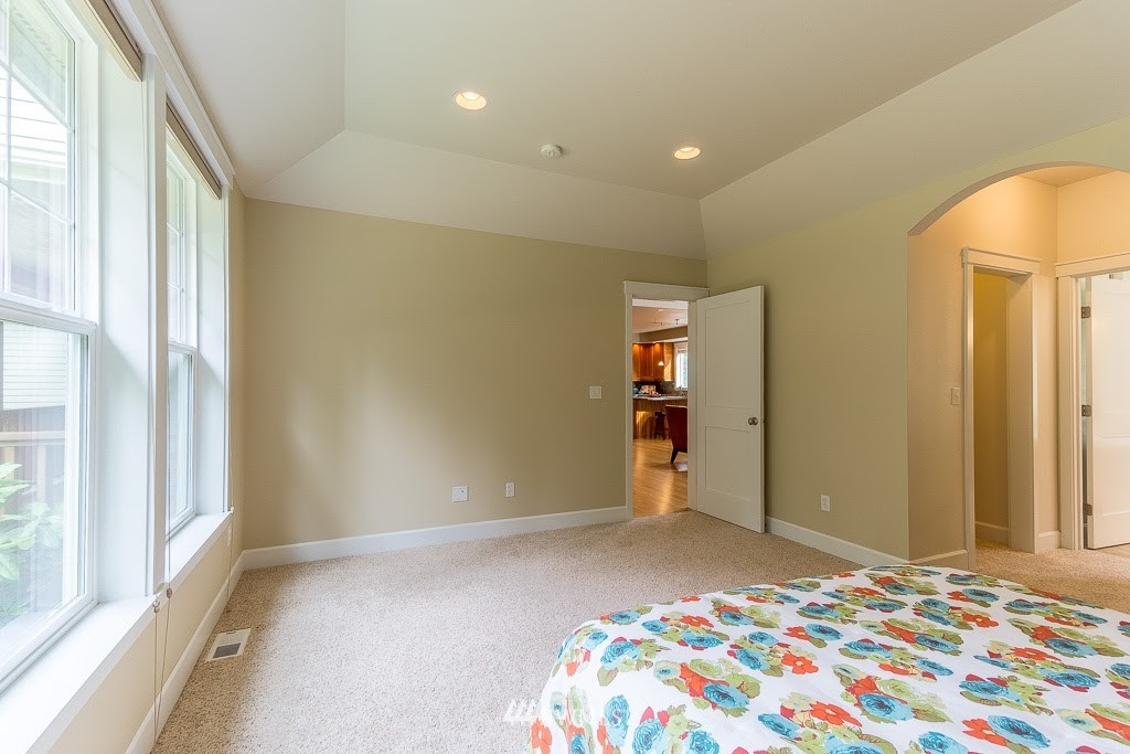 2728 Carpenter Road Southeast Lacey, WA 98503 - Photo 20 of 25 Gallery Image 20