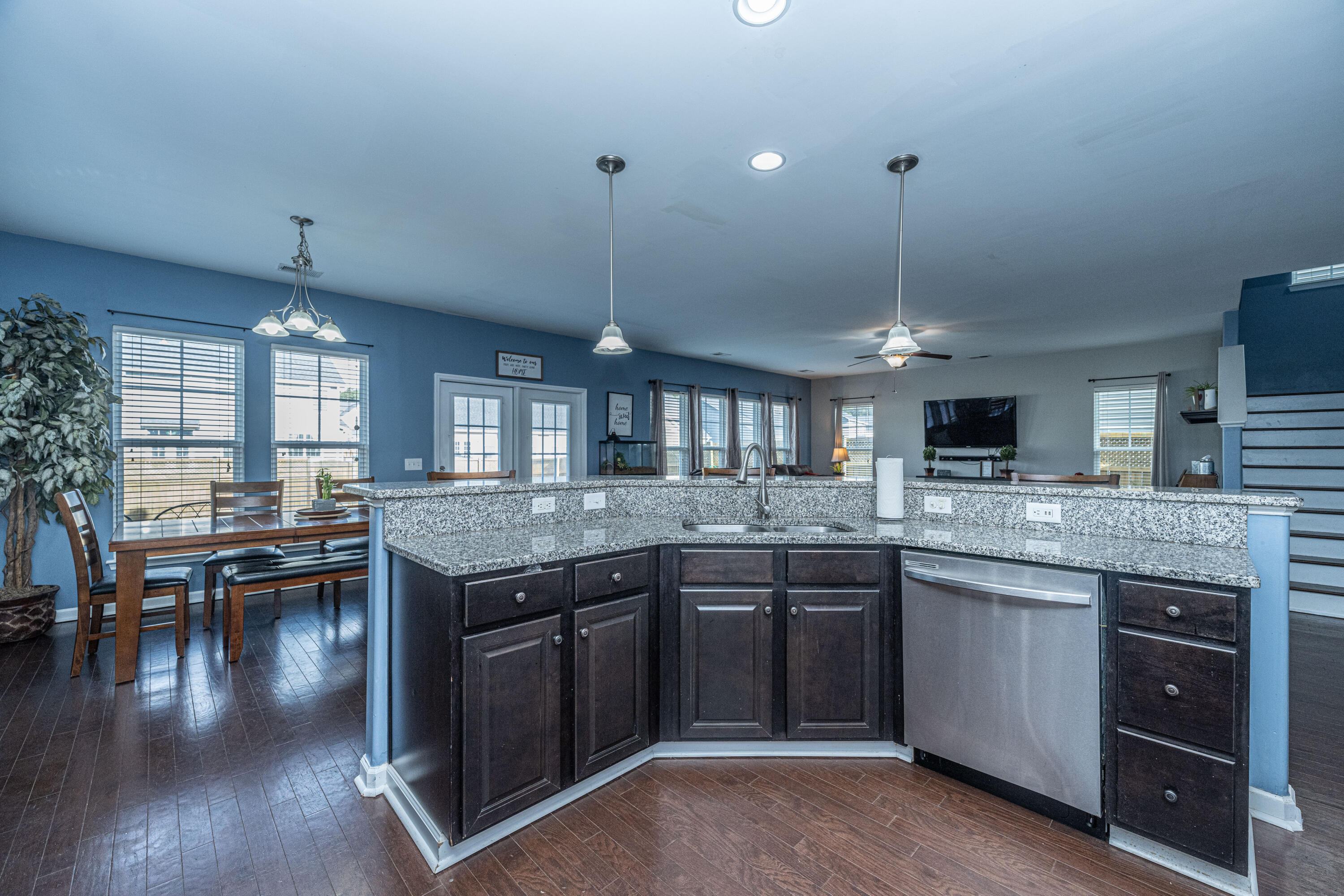 218 Topsaw Lane Moncks Corner, SC 29461 - Photo 12 of 42 218TopsawLane19