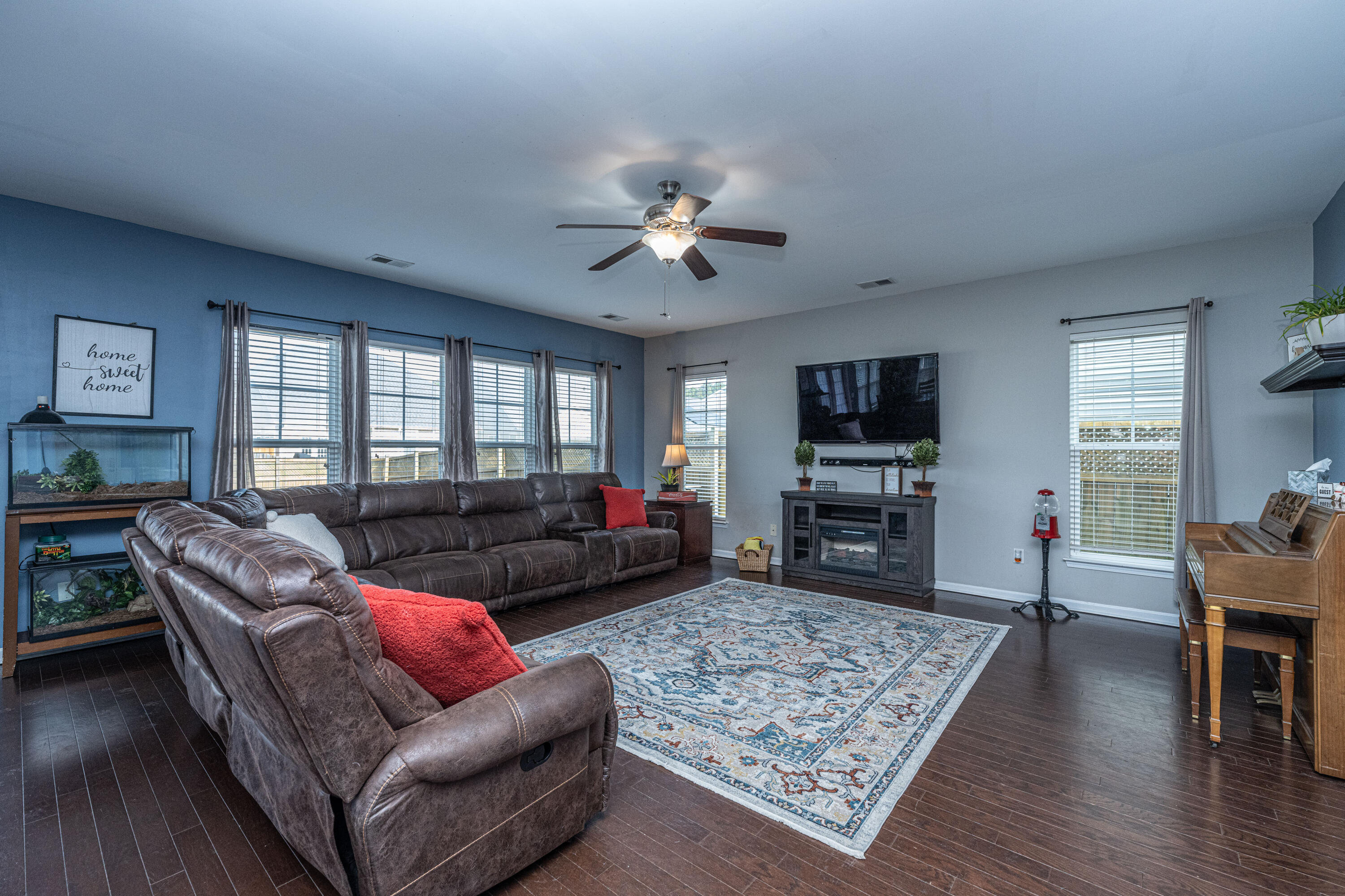 218 Topsaw Lane Moncks Corner, SC 29461 - Photo 6 of 42 218TopsawLane10