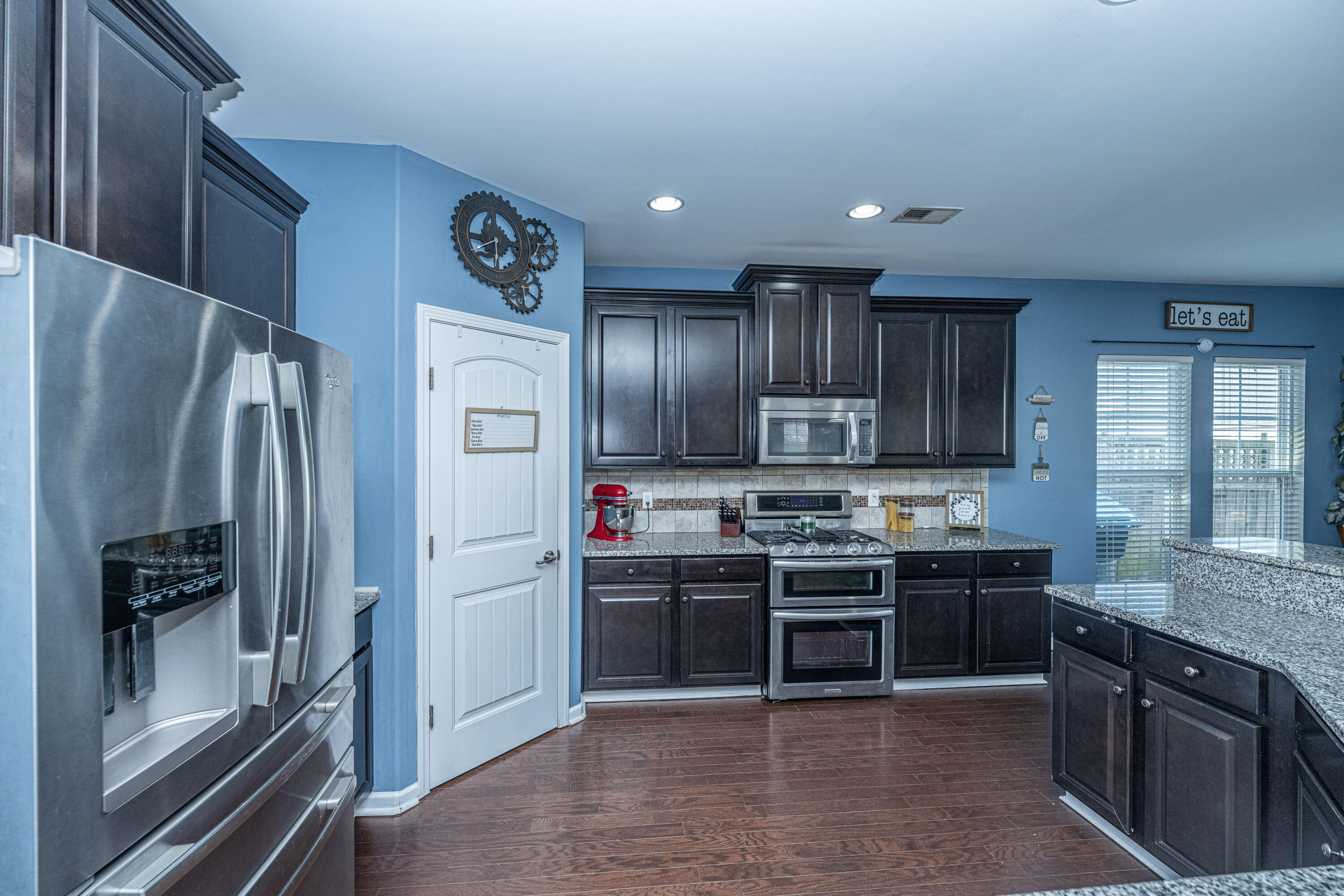 218 Topsaw Lane Moncks Corner, SC 29461 - Photo 9 of 42 218TopsawLane16